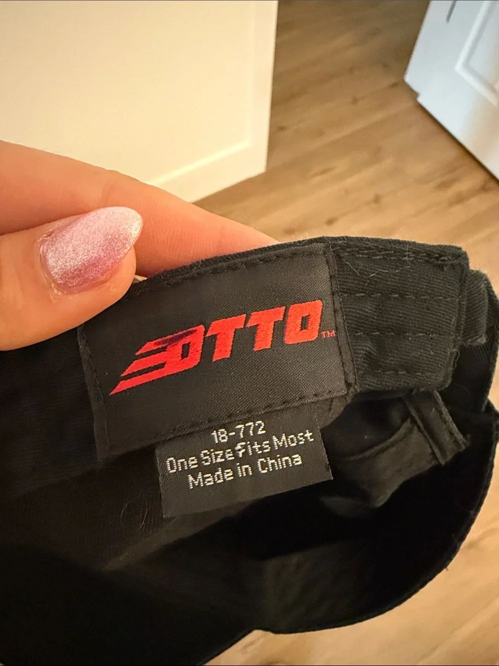 OTTO Black Rumble Hat - Picture 2 of 2